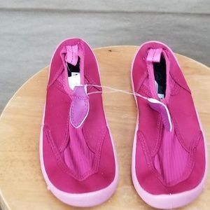 Kids Pink Water Shoes SZ 3 NWT